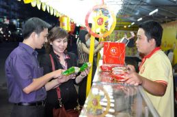 Thị trường bánh Trung thu 2013 - Cuộc đua chất lượng và sự khác biệt 2294 Thumb