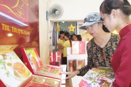 Thị trường bánh trung thu năm 2012: Sức mua vẫn khả quan 1698 Thumb