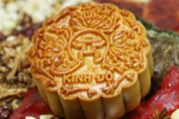 1.8 BILLIONS VND OF TURNOVERS FROM KINH DO MOON CAKES DONATED TO "THANG LONG – HANOI FESTIVAL" 1553 Thumb